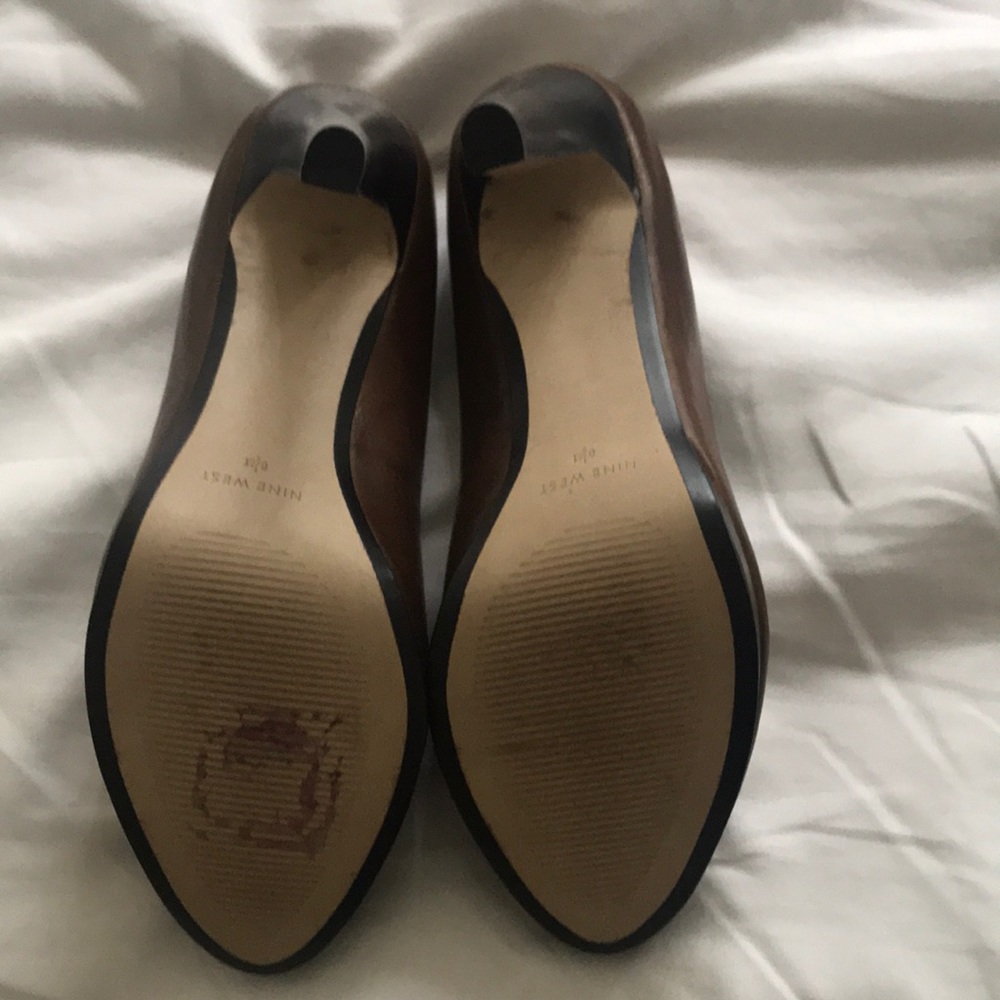 Shoes - Picture 2 of 5